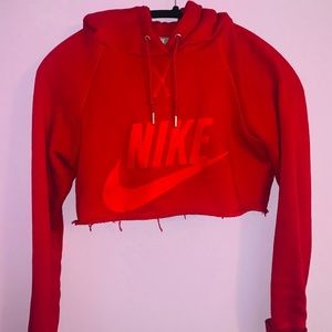 Cropped Nike Sweatshirt
